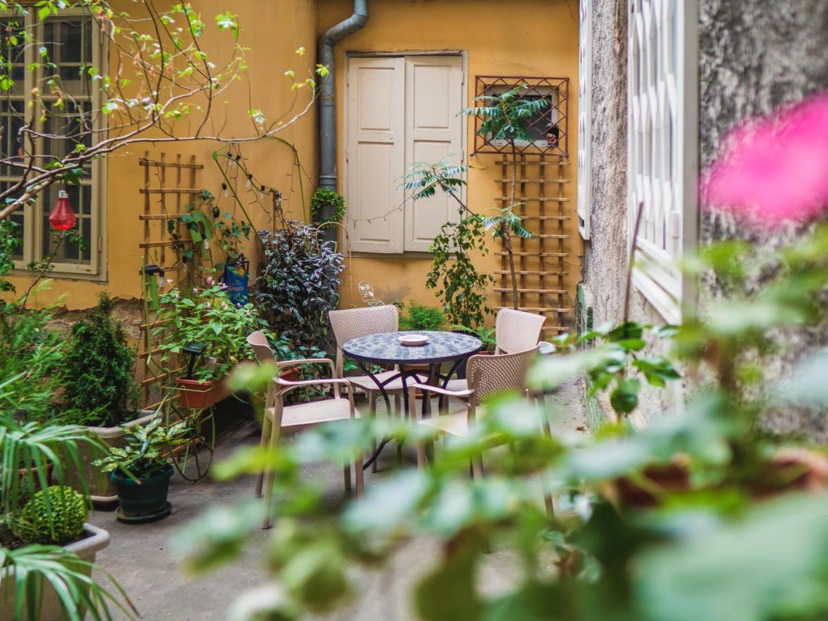 Secret Garden Apartment Zagreb Ngoại thất bức ảnh