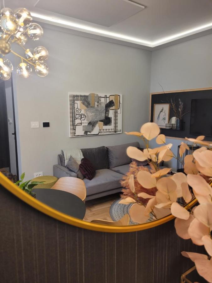 Secret Garden Apartment Zagreb Ngoại thất bức ảnh