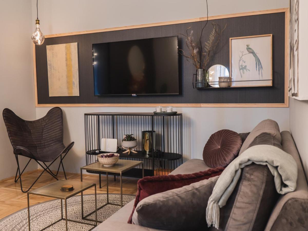 Secret Garden Apartment Zagreb Ngoại thất bức ảnh