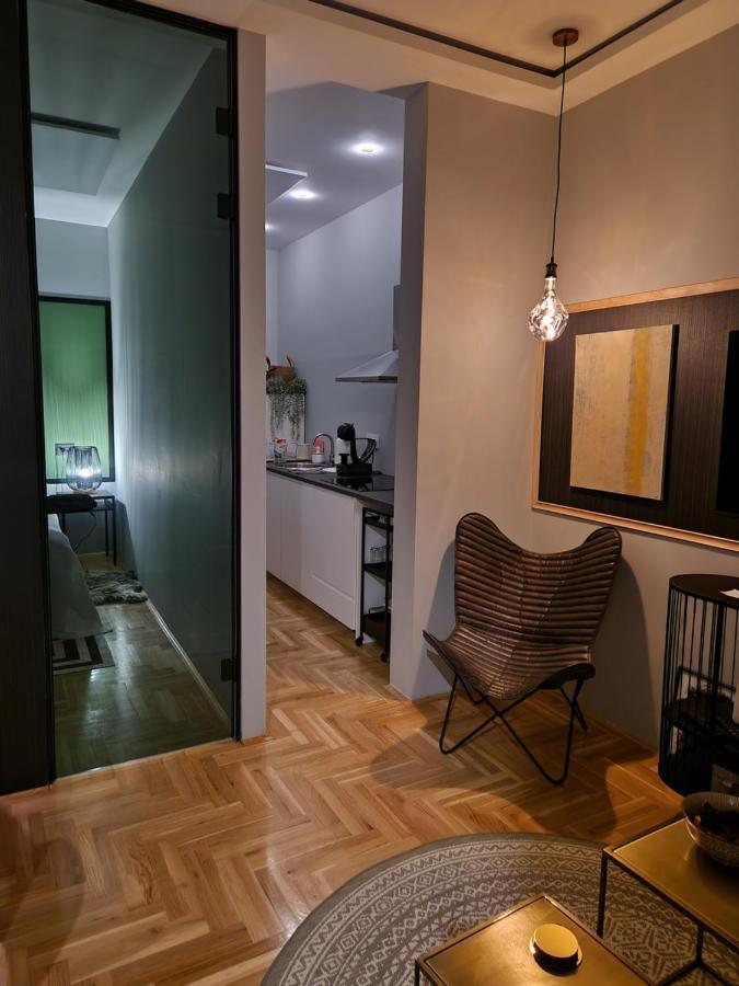 Secret Garden Apartment Zagreb Ngoại thất bức ảnh